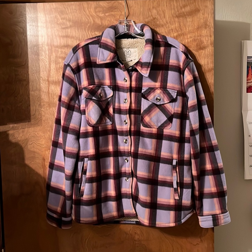 SAGE Collective fleece shacket / fleece shirt.